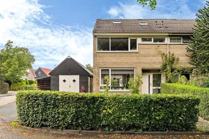 Hoekwoning te koop: De Linebeammen 16, Houtigehage Houtigehage