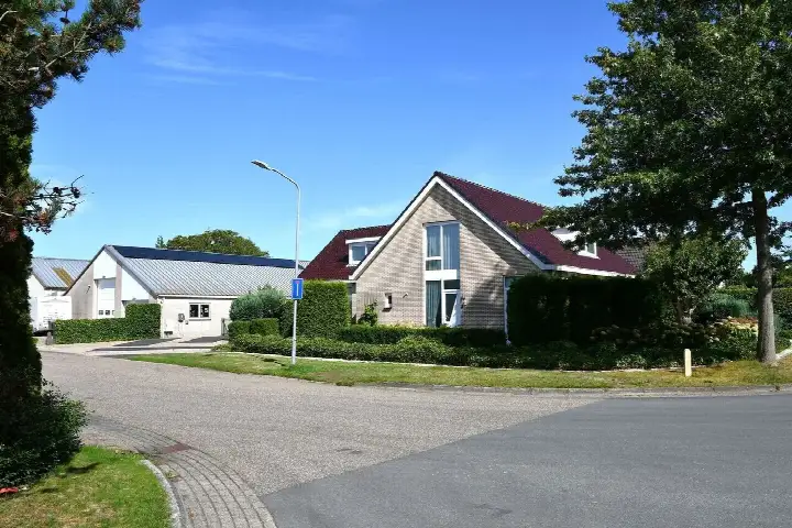 Vrijstaande woning te koop: de Losplaats 2, Peize Peize