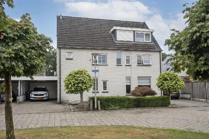 Tussenwoning te koop: De Merel 3, Zeven Bosjes Almelo