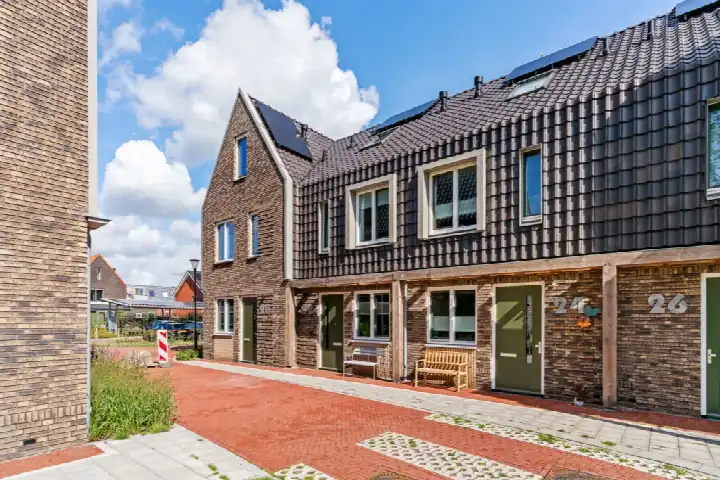 Terraced house for sale: De Moestuin 22, Vennewater Heiloo
