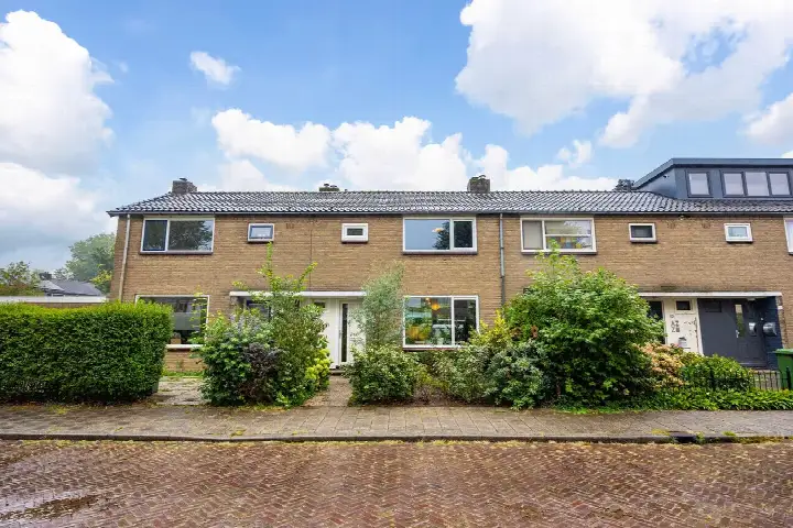 Tussenwoning te koop: De Moorstraat 14, Presikhaaf III Arnhem