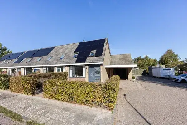Hoekwoning te koop: De Poon 11, Makkum Makkum