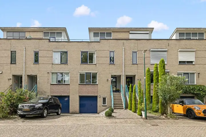 Tussenwoning te koop: De Poort 30, Poorten Houten