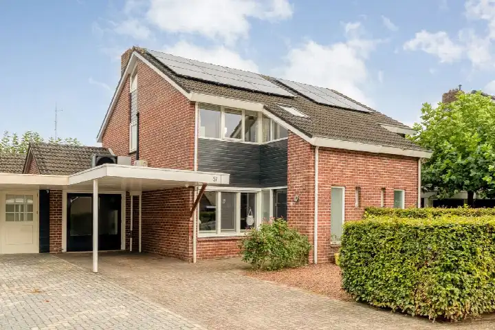 Corner house for sale: De Prunus 57, Dedemsvaart-Noord Dedemsvaart