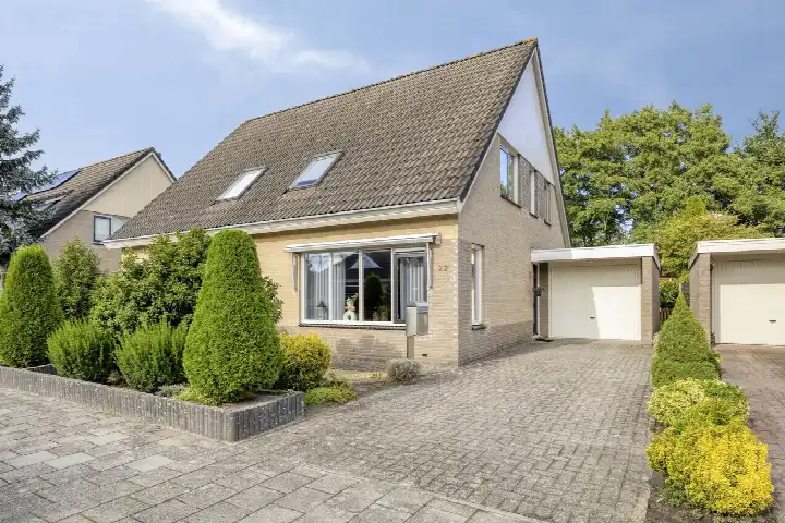 Twee-onder-één-kap te koop: De Rail 22, Parkwijk Stadskanaal