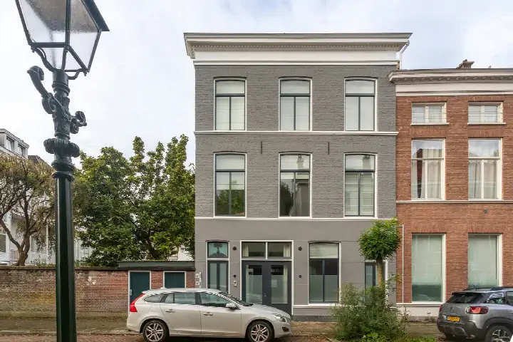 Appartement te koop: De Ruijterstraat 64B, Zeeheldenkwartier 'S-Gravenhage