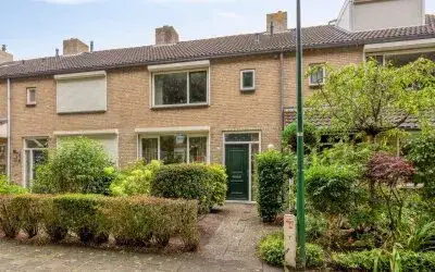 Tussenwoning te koop: de Ruyterstraat 27, West 2 Dongen