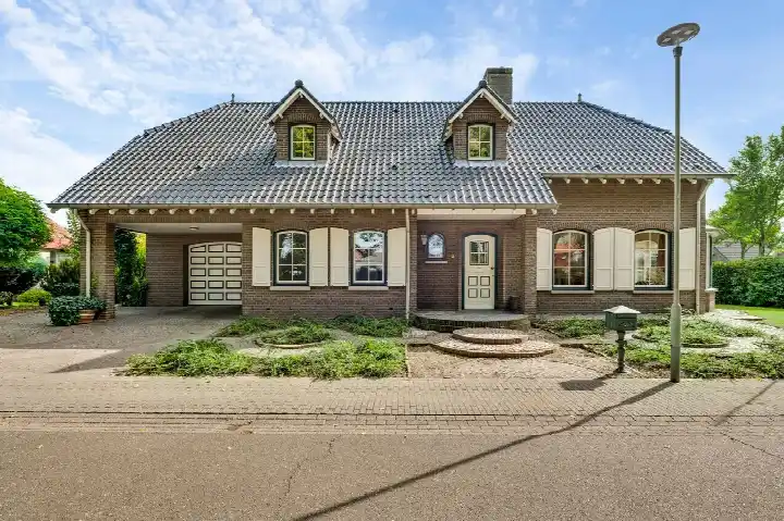 Detached house for sale: De Salm 2, Kern Baexem Baexem