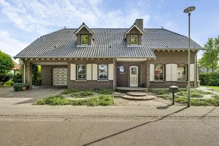 Detached house for sale: De Salm 2, Kern Baexem Baexem