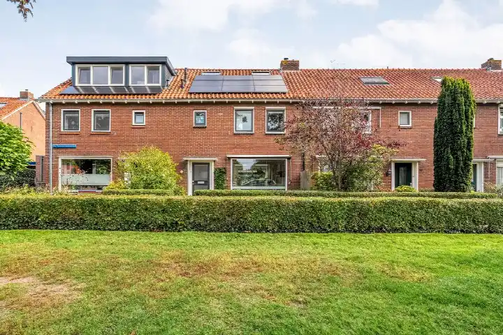 Tussenwoning te koop: De Savornin Lohmanlaan 52, Oud-Ittersum Zwolle