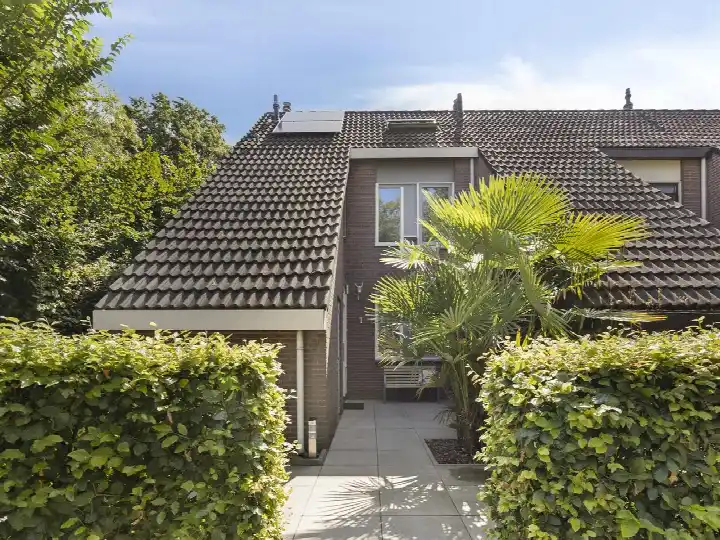 Hoekwoning te koop: De Schans 1, Heikant Oost Tilburg