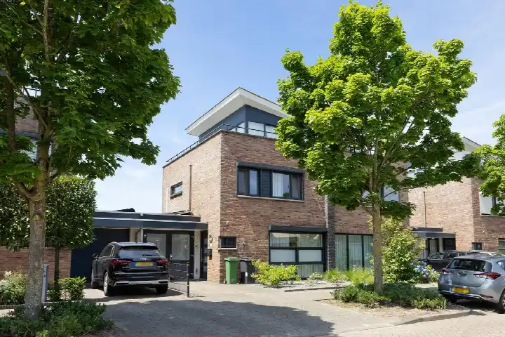 Tussenwoning te koop: De Schoolmeesterstraat 26, Vliedberg Vlijmen
