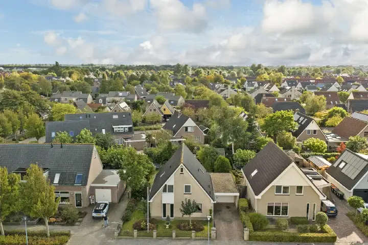 Vrijstaande woning te koop: De Snoekbaars 13, Tuitjenhorn-Centrum en Kerkbuurt Tuitjenhorn