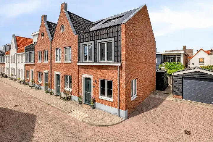 Hoekwoning te koop: De Steenkuil 2, Bloemen- en Bomenkwartier Woerden
