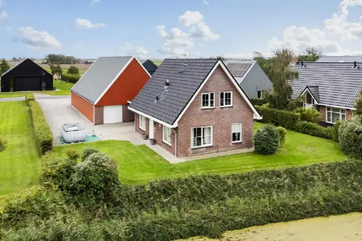 Vrijstaande woning te koop: De Streng 4, Verspreide huizen Ternaard Ternaard