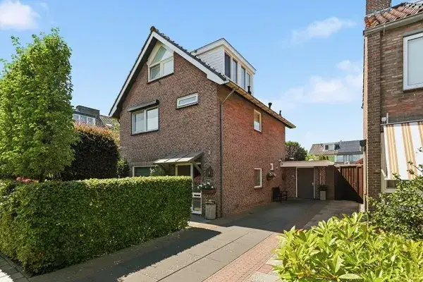 Vrijstaande woning te koop: De Terp 24A, Oude Dorp Uitgeest