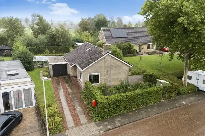 Vrijstaande woning te koop: De Terp 7, Blija Blije