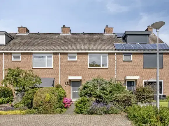 Tussenwoning te koop: De Touwbaan 9, Krommeweg-Zuid Hendrik-Ido-Ambacht