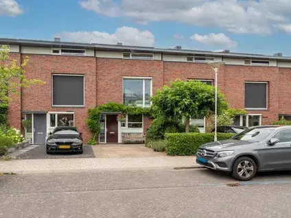Terraced house for sale: De Trekschuit 17, Plantage de Sniep Noord Diemen