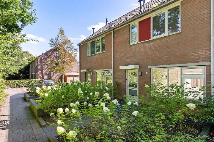 Terraced house for sale: De Twee Gebroeders 110, De Folgeren zuidwest Drachten