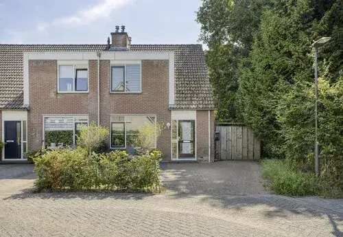 Hoekwoning te koop: De Twee Gebroeders 157, De Folgeren zuidwest Drachten