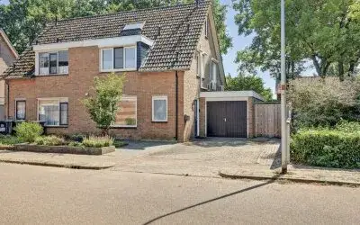 Hoekwoning te koop: De Valk 55, Leemslagen Oost Almelo