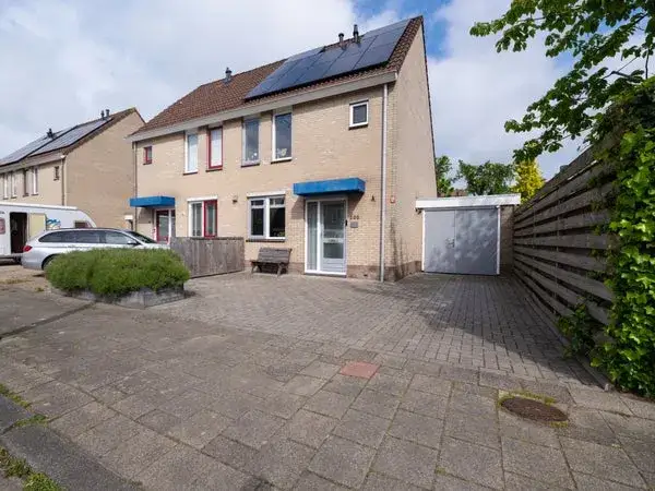 Hoekwoning te koop: De Wetterwille 200, De Folgeren noord Drachten