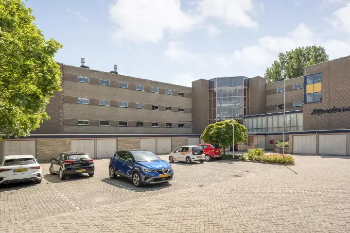 Apartment for sale: De Zaaier 170, Steenbergerweiden Hoogeveen