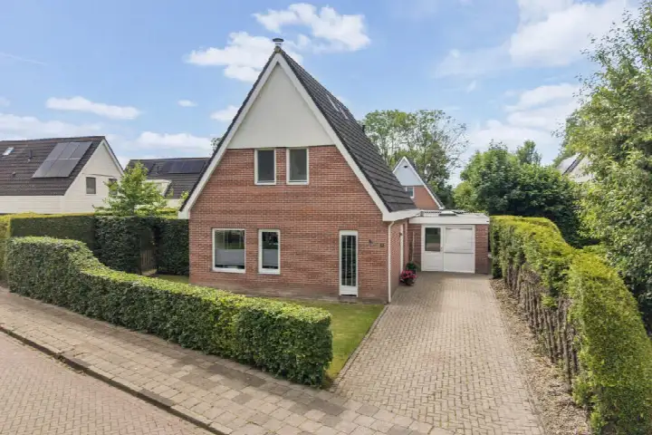 Vrijstaande woning te koop: De Zwaan 21, Dokkum Fugellan Dokkum