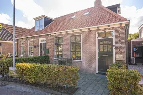 Tussenwoning te koop: De Buorren 8, Paesens Peazens