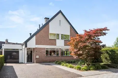 Hoekwoning te koop: De Kweek 2, Lunteren-Oost Lunteren