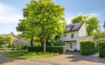Vrijstaande woning te koop: Debussylaan 22, Molenhoek Rosmalen