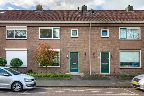 Terraced house for sale: Debussylaan 6, Componistenkwartier Apeldoorn