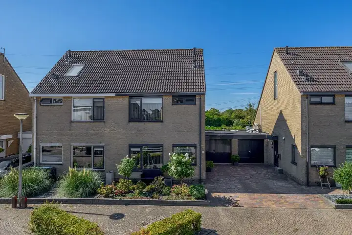 Tussenwoning te koop: Deel 43, Kleine Goote Brielle