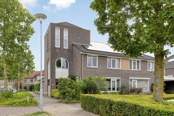 Hoekwoning te koop: Deken Creemersstraat 68, De Risselt Horst