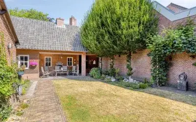Hoekwoning te koop: Deken Frankenstraat 17, Centrum Valkenswaard