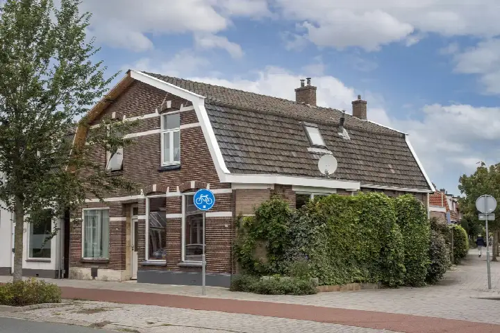 Semi-detached for sale: Deldenerstraat 162, Woolder Es Hengelo
