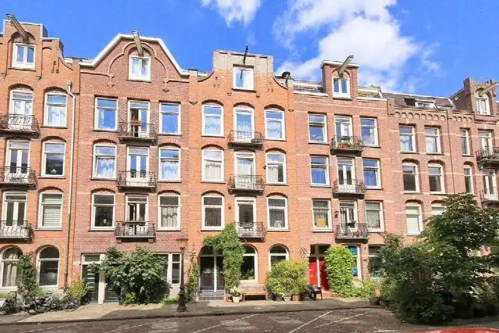 Apartment for sale: Delistraat 17H, Timorpleinbuurt-Noord Amsterdam