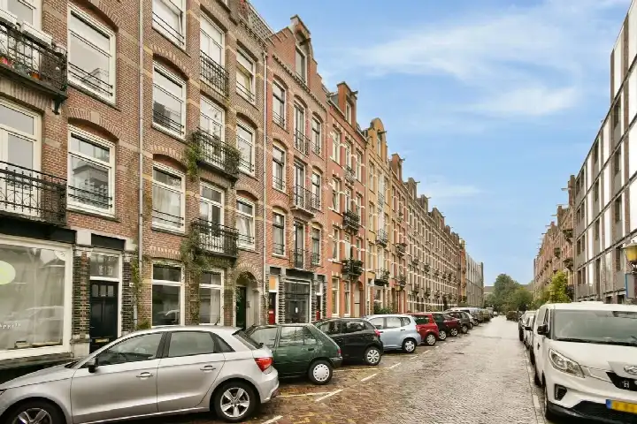 Appartement te koop: Delistraat 42H, Timorpleinbuurt-Noord Amsterdam