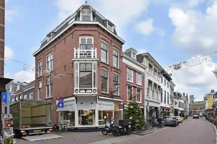Studio te koop: Denneweg 17D, Voorhout 'S-Gravenhage