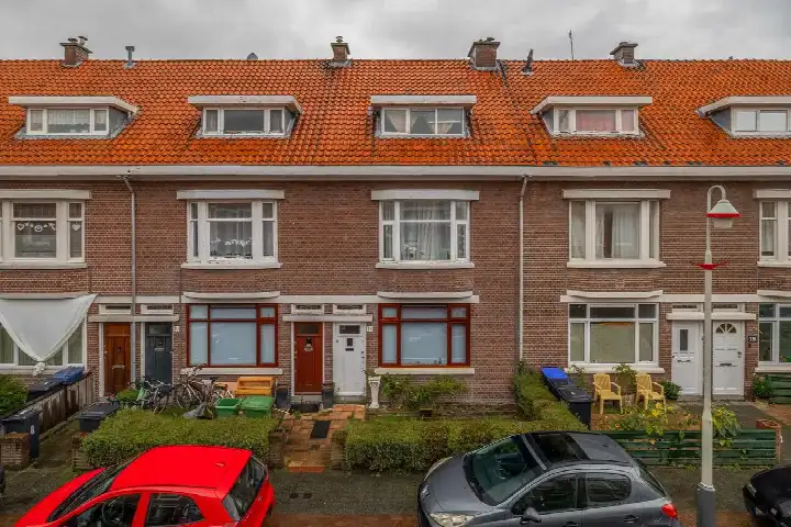 Appartement te koop: Dercksenstraat 14, Laakkwartier-Oost 'S-Gravenhage