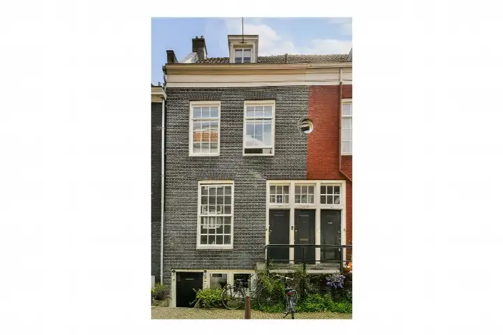 Terraced house for sale: Derde Weteringdwarsstraat 42, Weteringbuurt Amsterdam