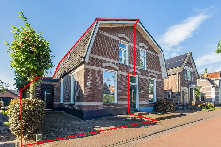 Semi-detached for sale: Deventerstraat 166, Welgelegen Apeldoorn