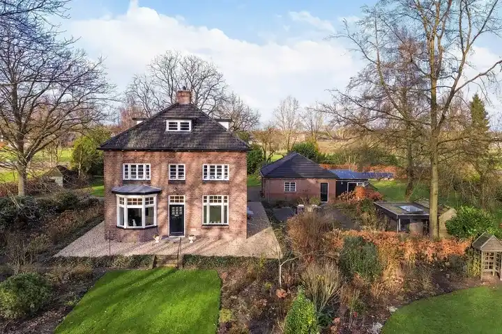 Detached house for sale: Deventerstraat 93, Buitengebied Vaassen Vaassen