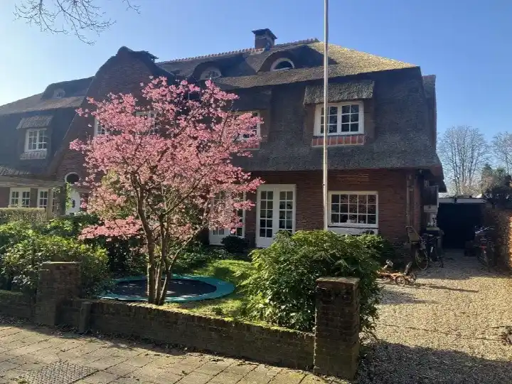 Twee-onder-één-kap te huur: Diederichslaan 47, Driebergen-Noordwest Driebergen-Rijsenburg