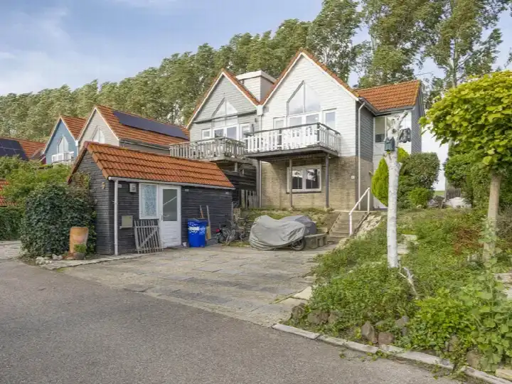 Twee-onder-één-kap te koop: Dieklaan 47, Middelharnis Nieuw Zeeland Middelharnis