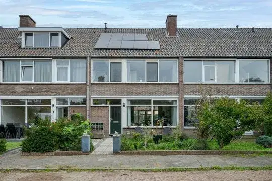 Terraced house for sale: Diepenbrocklaan 6, Adegeest Voorschoten