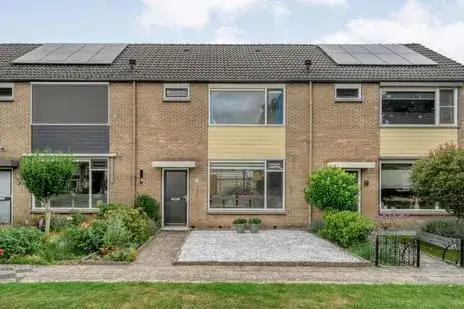 Terraced house for sale: Diepenbrockstraat 22, Dedemsvaart-Zuidoost Dedemsvaart