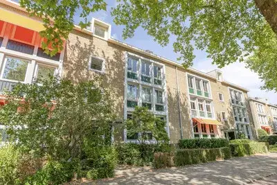 Apartment for sale: Diependaalselaan 398, Staatsliedenkwartier Hilversum