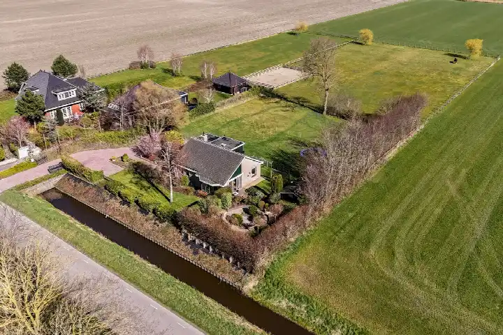 Vrijstaande woning te koop: Diepsmeerweg 58, Buitengebied Warmenhuizen Warmenhuizen
